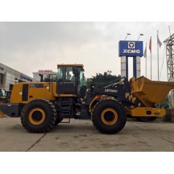Máy xúc lật XCMG LW700HV - Gầu xúc 6m3 